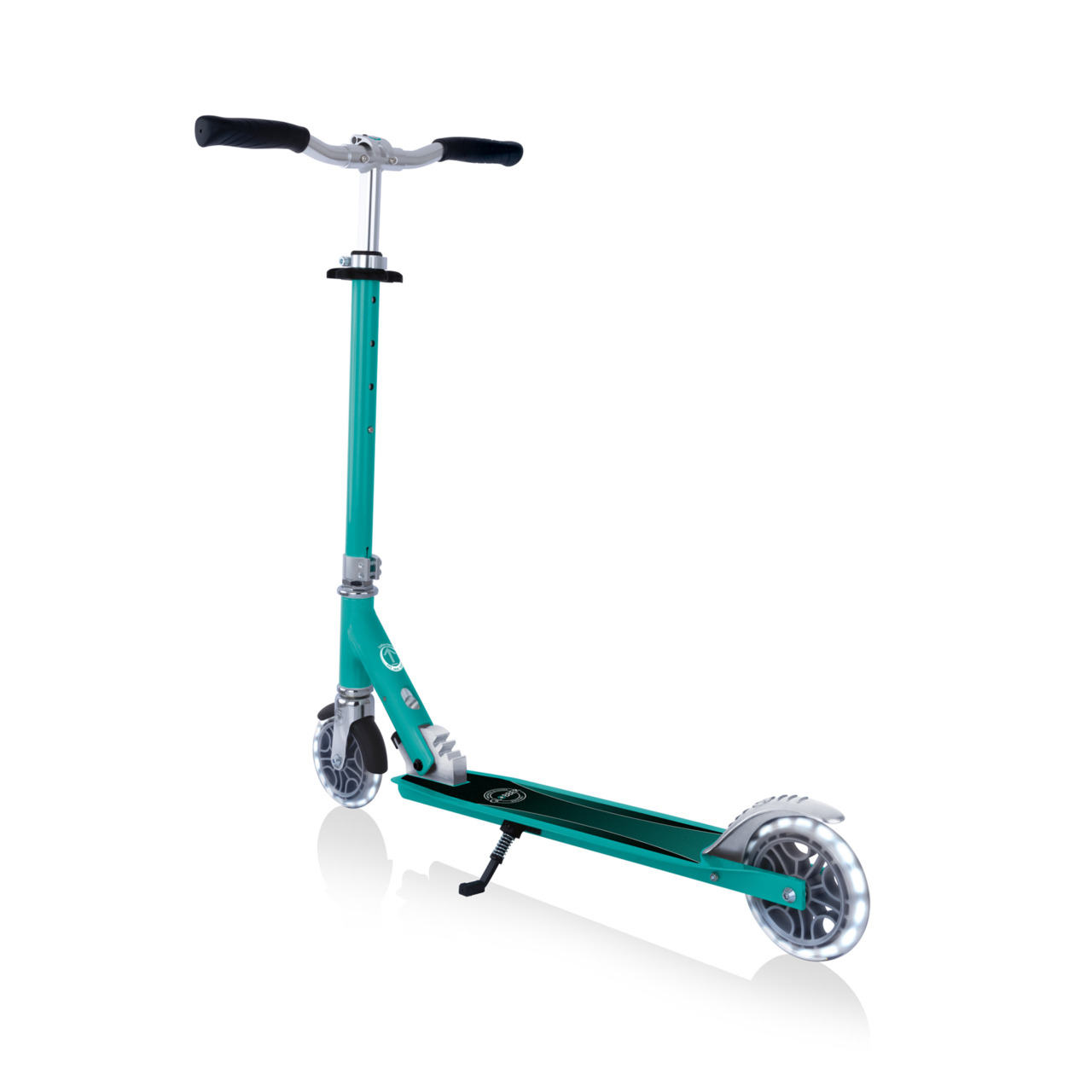 721 307 Light Up Kick Scooter