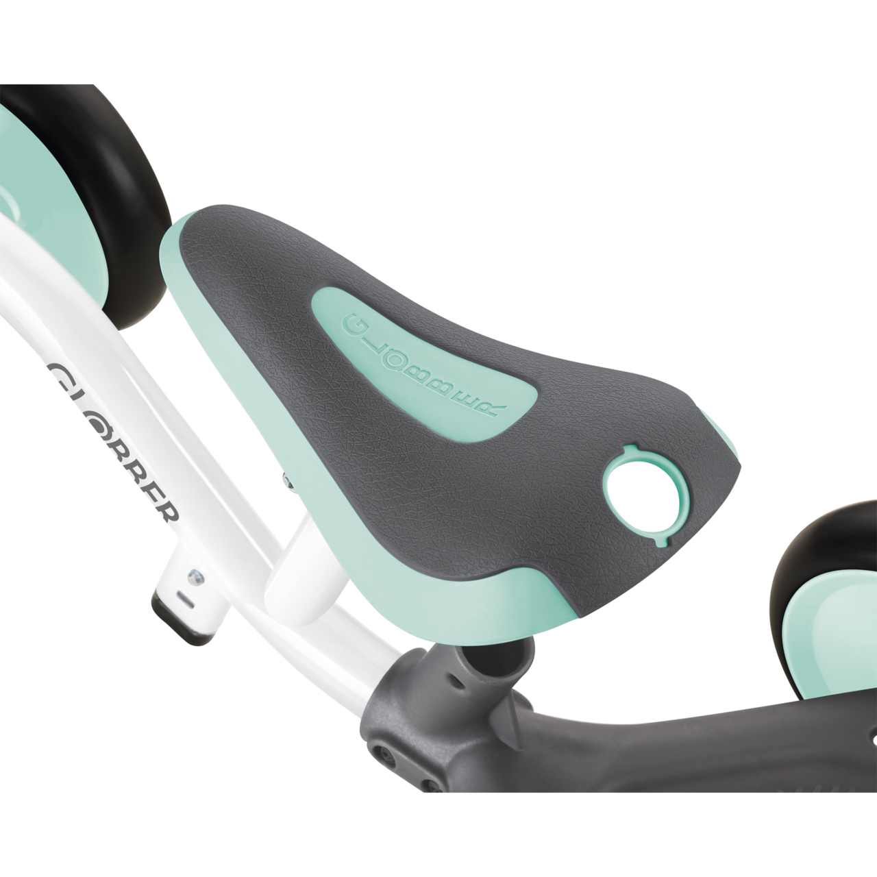 638 206 Anti Slip Adjustable Saddle