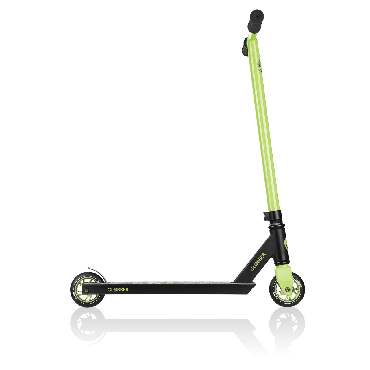 Globber GS 360 Best Stunt Scooters With FLEXI Carbon Rear Brake Green