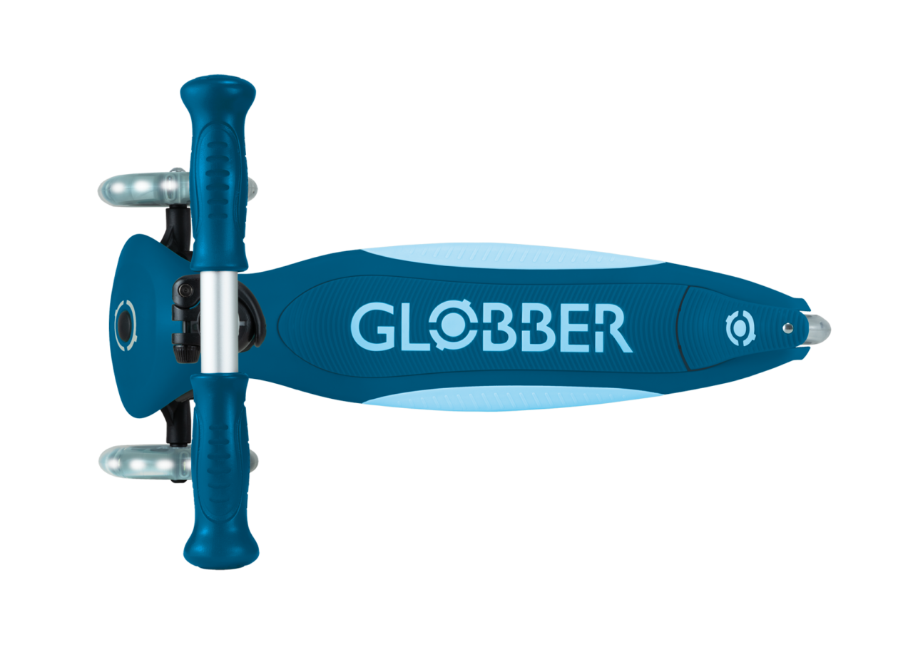 Scooter With Flashing Wheels
