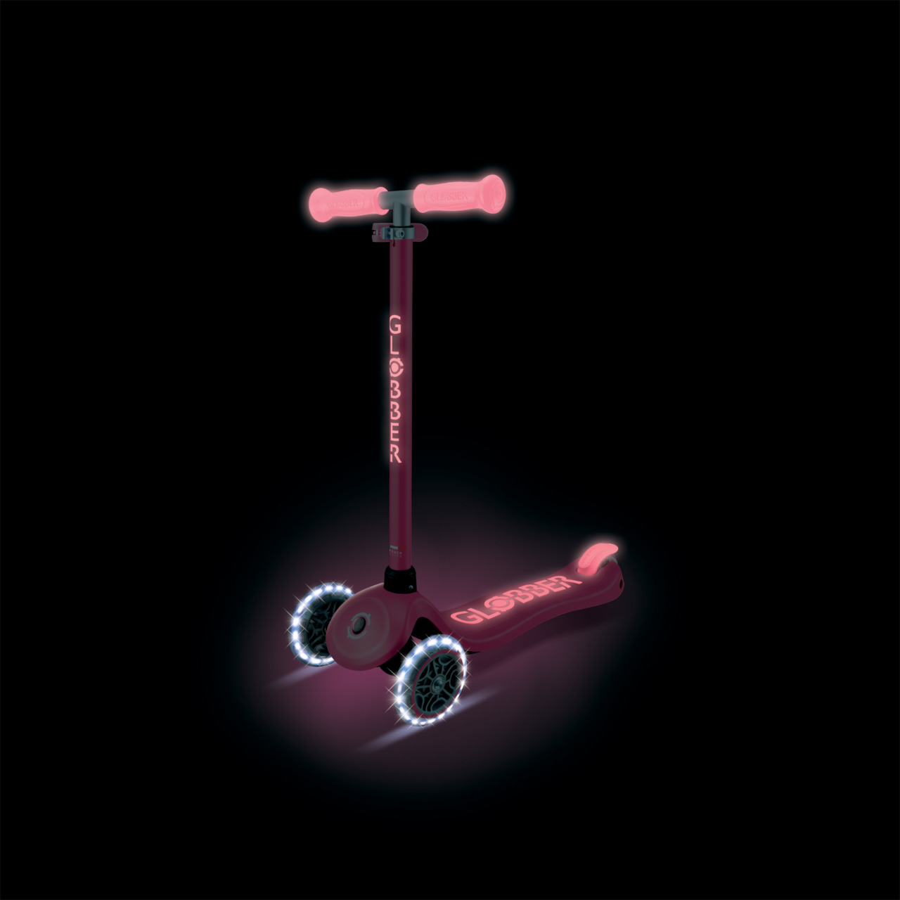 09 443 110 Adjustable Glowing Scooter