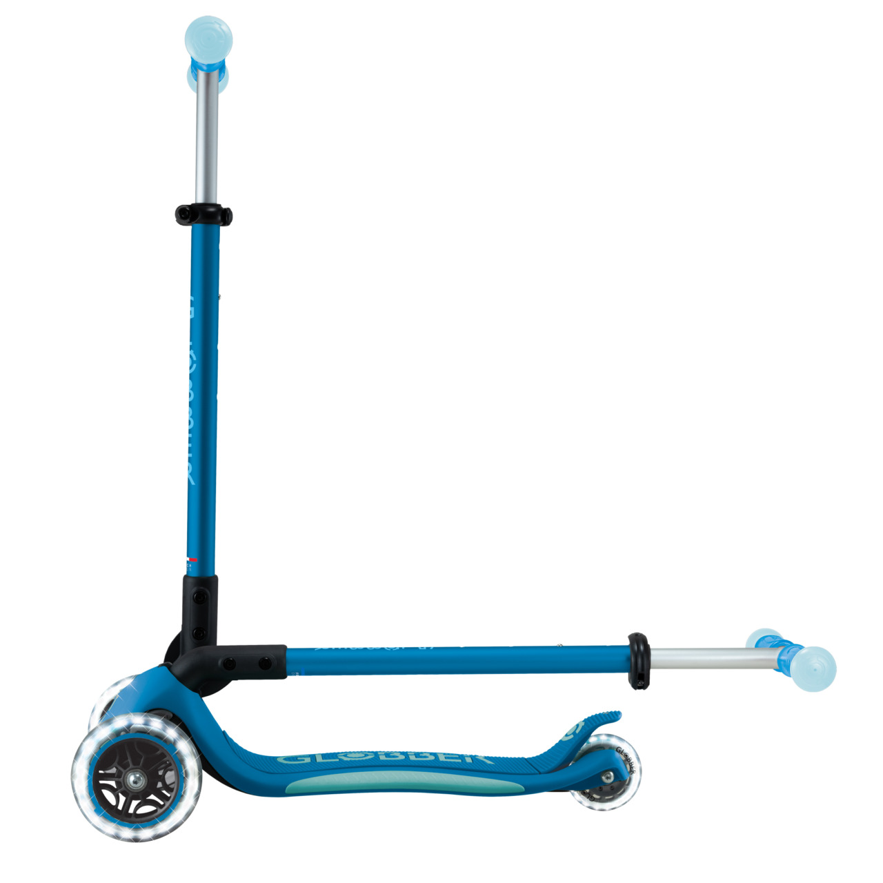 13 839 100 Foldable Glow In The Dark Scooter